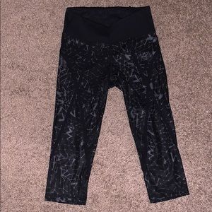 Lululemon cropped leggings